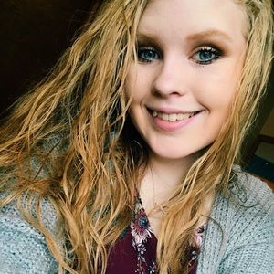 Meet your Posher, Hanna